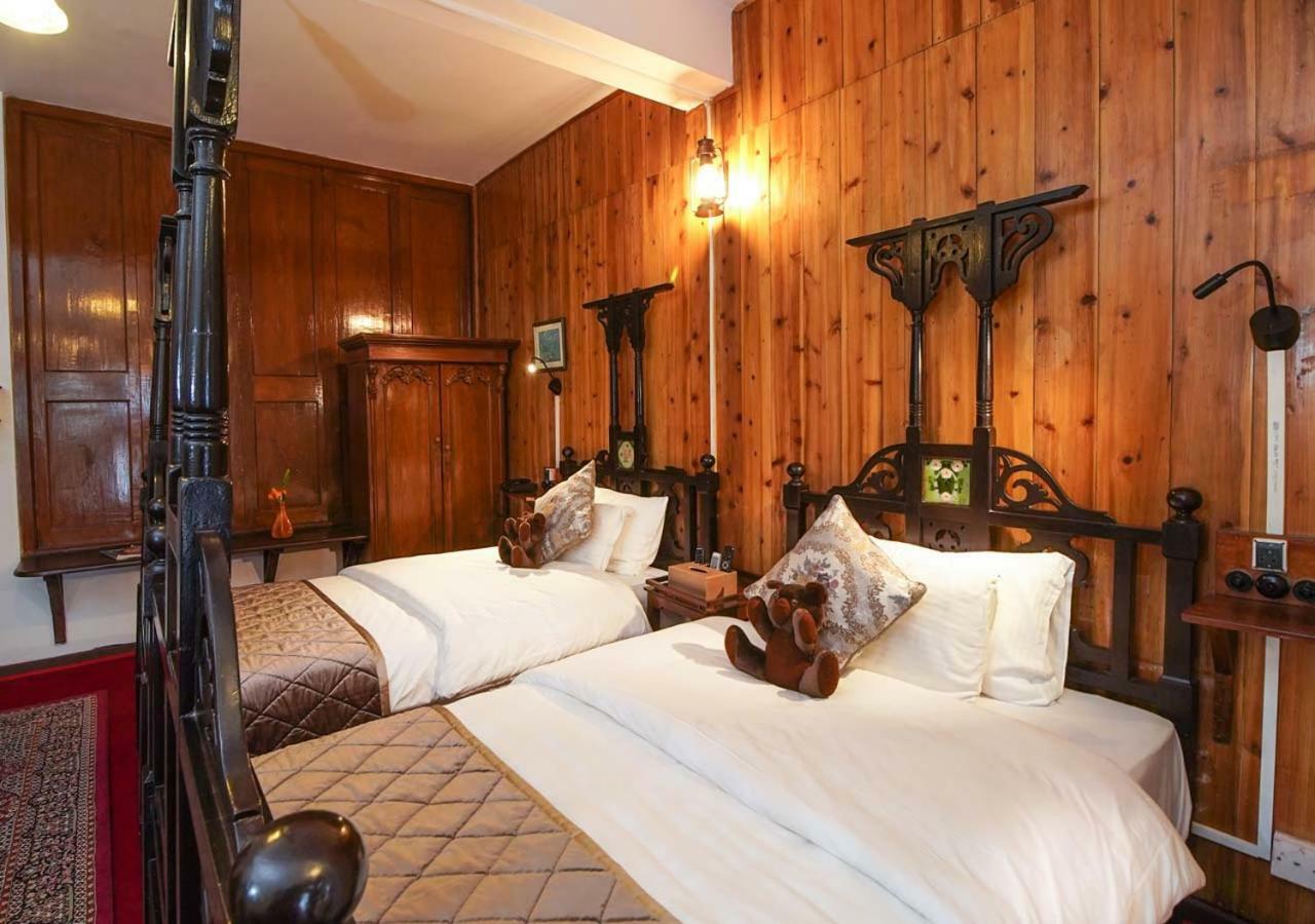 Cochrane Place Hotel Kurseong Exterior photo
